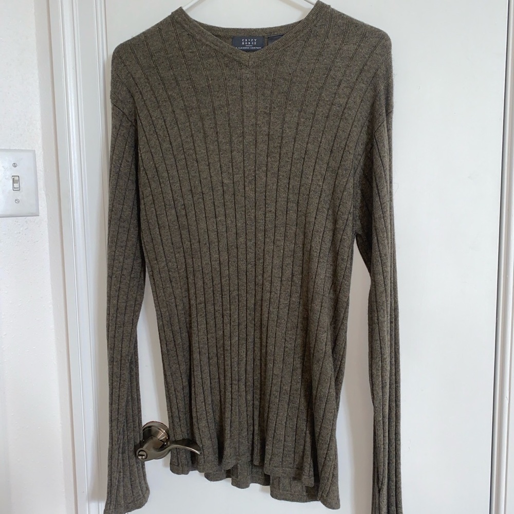 Crazy Horse Mens Olive Green/Khaki Colored V-Neck Sweater